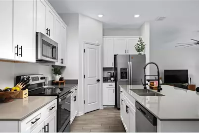 2518 Hoptree Lane, Edgewater, FL 32141 - Photo 2