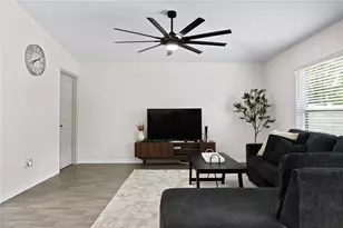 2518 Hoptree Ln, Edgewater, FL 32141 - Photo 12