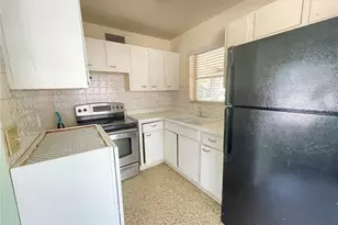 2332 Hadley St, Deltona, FL 32738 - Photo 8