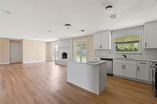 825 Wells Dr, South Daytona, FL 32119 - Photo 2