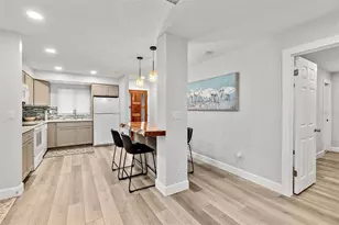 809 E 14th Ave, New Smyrna Beach, FL 32169 - Photo 2