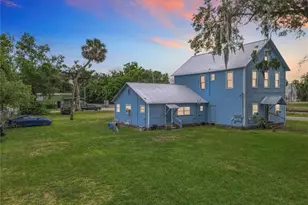 161 W 2nd Ave, Pierson, FL 32180 - Photo 2
