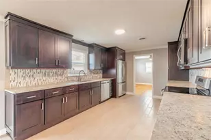 1032 Belaire Dr, Daytona Beach, FL 32118 - Photo 10