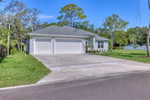 2894 Hardy Ave, New Smyrna Beach, FL 32168 - Photo 2