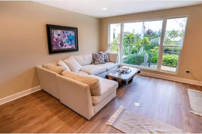 5169 Oxford Drive, Sarasota, FL 34242 - Photo 10