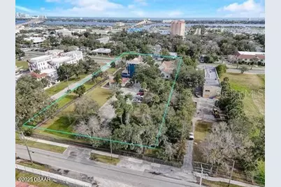 404 S Ridgewood Avenue, Daytona Beach, FL 32114 - Photo 2