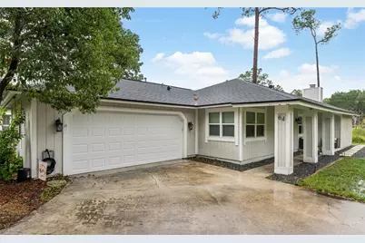 64 Ravenwood Court, Ormond Beach, FL 32174 - Photo 1