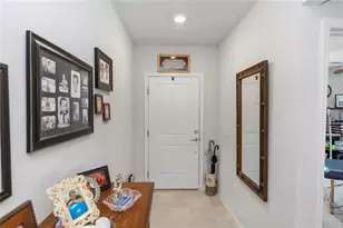 1323 Donatello Ln, Winter Haven, FL 33884 - Photo 4