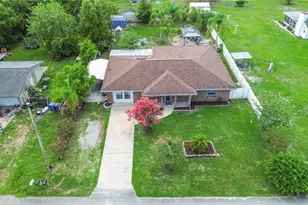 1702 Palmetto Ave, Deland, FL 32724 - Photo 2