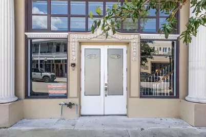 112 W Indiana Avenue #202, Deland, FL 32720 - Photo 2