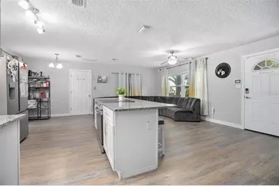 801 S Massachusetts Avenue, Deland, FL 32724 - Photo 6