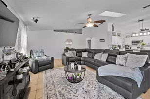 973 Radford Dr, Deltona, FL 32738 - Photo 8