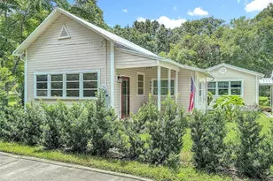 128 N Lakeview Dr, Lake Helen, FL 32744 - Photo 1