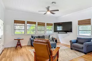 128 N Lakeview Dr, Lake Helen, FL 32744 - Photo 14