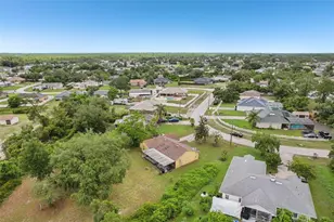 2816 S Elston Dr, Deltona, FL 32738 - Photo 46