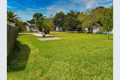 8 Applewood Circle, South Daytona, FL 32119 - Photo 4