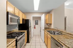 910 Regatta Bay Dr, Orange City, FL 32763 - Photo 6