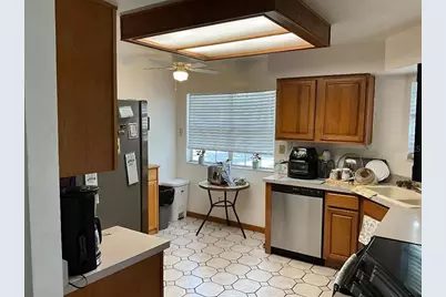 942 Malden Court, Longwood, FL 32750 - Photo 2