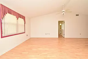 1902 Tweed Ct, Leesburg, FL 34788 - Photo 6