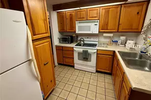 2010 Hickorywood Dr, South Daytona, FL 32119 - Photo 4