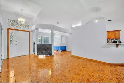 725 W 9th Street, Deltona, FL 32725 - Photo 6