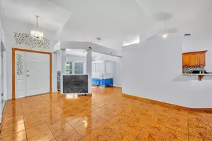 725 W 9th St, Deltona, FL 32725 - Photo 6