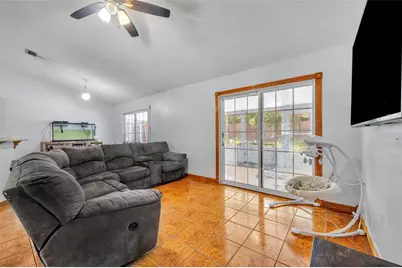 725 W 9th Street, Deltona, FL 32725 - Photo 8