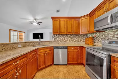 725 W 9th Street, Deltona, FL 32725 - Photo 18