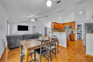 725 W 9th St, Deltona, FL 32725 - Photo 12