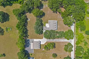 1773 Blue Oak Ct, Deland, FL 32720 - Photo 2