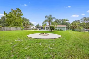 124 Lake Molly Ave, Deland, FL 32724 - Photo 12