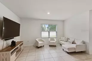 5279 Mayor Dr, Saint Cloud, FL 34771 - Photo 4