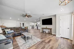 55805 Carroll St, Astor, FL 32102 - Photo 8