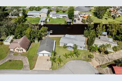 55805 Carroll Street, Astor, FL 32102 - Photo 2