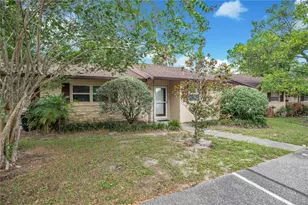 13 Villa Villar Ct, Deland, FL 32724 - Photo 4