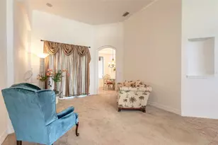 82 Lancelot Dr, Palm Coast, FL 32137 - Photo 8