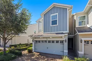 978 E 10th St, Apopka, FL 32703 - Photo 1