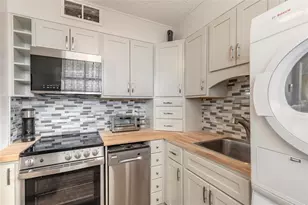 2727 N Atlantic Ave, Daytona Beach, FL 32118 - Photo 8