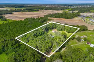 810 Plum-Nearly Ln, Lady Lake, FL 32159 - Photo 2