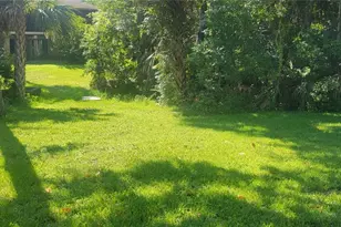 180 Magnolia Woods Ct, Deltona, FL 32725 - Photo 6