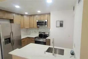 180 Magnolia Woods Ct, Deltona, FL 32725 - Photo 10