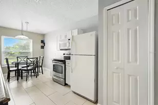 3154 Lynnhaven St, Deltona, FL 32738 - Photo 16