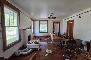 339 E Central Ave, Lake Wales, FL 33853 - Photo 4