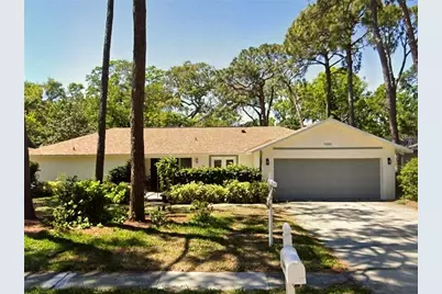 7490 Pine Valley Lane, Seminole, FL 33776 - Photo 1