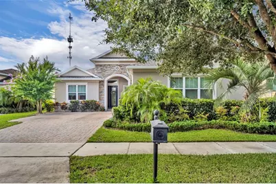 102 Bedford Court, Deland, FL 32724 - Photo 2