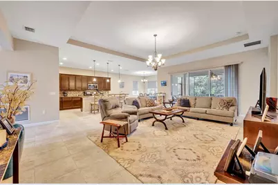 102 Bedford Court, Deland, FL 32724 - Photo 12