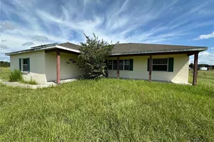 16447 Trails End Rd, Brooksville, FL 34604 - Photo 2