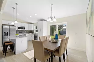 560 Sumner Ave, Orange City, FL 32763 - Photo 4