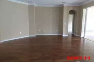 1627 Victoria Gardens Dr, Deland, FL 32724 - Photo 4