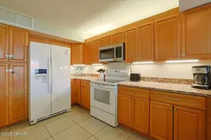 1420 N Atlantic Ave, Daytona Beach, FL 32118 - Photo 14